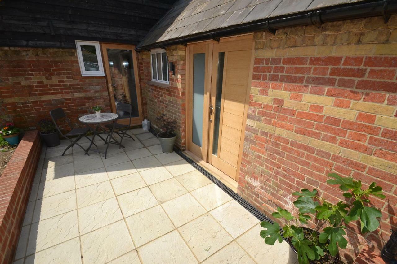 Alberts Dairy Cottage East Cowes Exterior foto